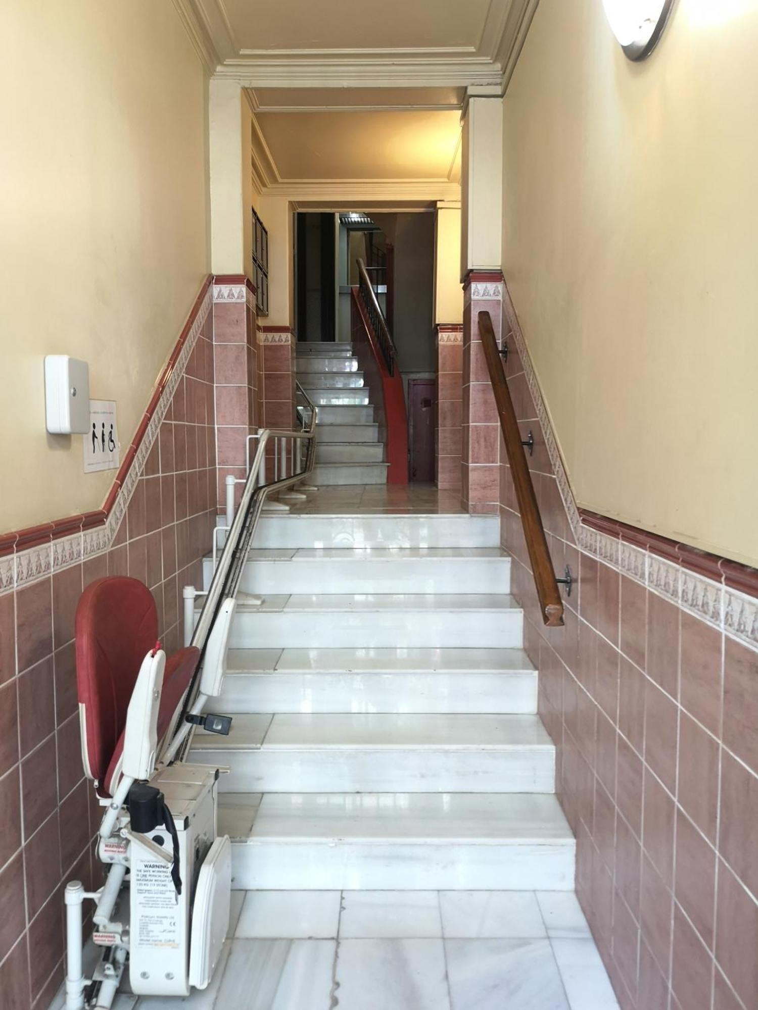 Aparteasy - Family Sant Antoni Apt. Barselona Dış mekan fotoğraf